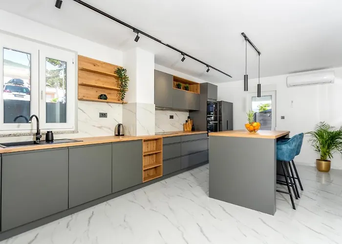 4 Bedroom Amazing In * 巴斯卡