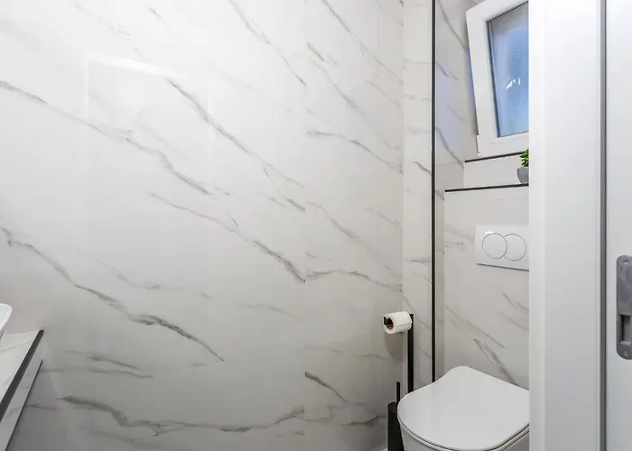 4 Bedroom Amazing In 巴斯卡