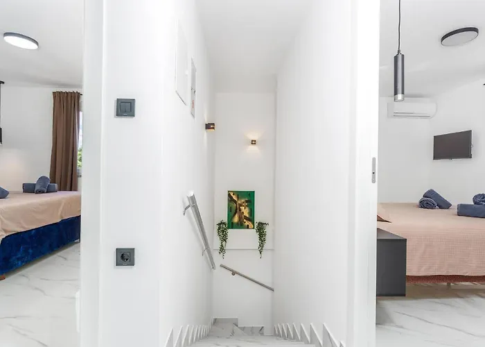 4 Bedroom Amazing In 度假居 *