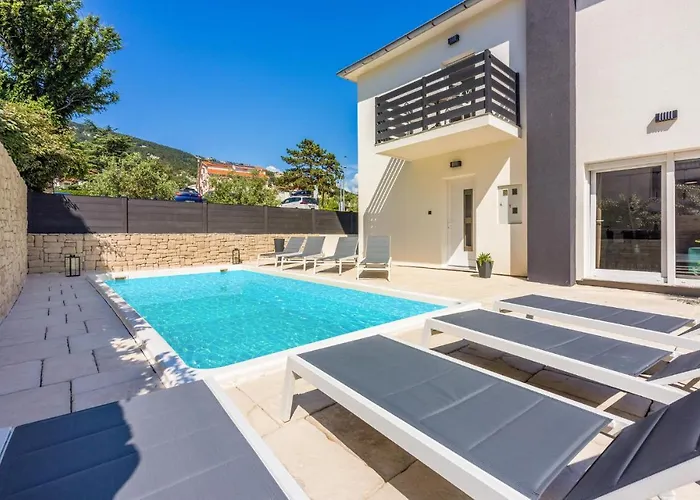 4 Bedroom Amazing In 巴斯卡