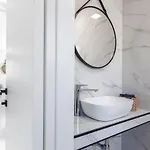 Awesome Home In Baska * Baška