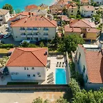 Awesome Home In Baska * Baška